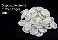 O dedo de borracha estéril descartável cobre berços antiestáticos livres de poeira do dedo